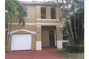 953 NW 135th Ave, Pembroke Pines, FL 33028, Sold 01/17/19