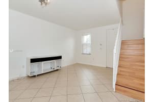 953 NW 135th Ave, Pembroke Pines, FL 33028, Sold 01/17/19