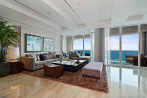2711 S Ocean Dr, Hollywood, FL 33019, Sold 09/18/19