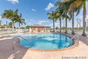 17926 NW 74th Ct, Hialeah, FL 33015, Sold 11/20/18
