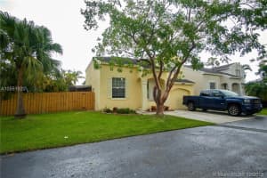 11802 SW 100th Terrace, Miami, FL 33186, Sold 11/16/18
