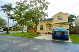 11802 SW 100th Terrace, Miami, FL 33186, Sold 11/16/18