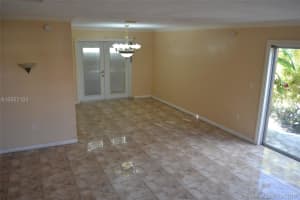 19060 NW 78th Ave, Hialeah, FL 33015, Sold 12/18/18