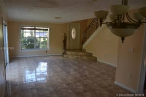 19060 NW 78th Ave, Hialeah, FL 33015, Sold 12/18/18