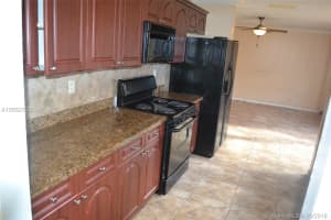 19060 NW 78th Ave, Hialeah, FL 33015, Sold 12/18/18