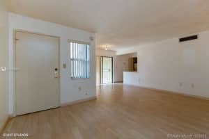 10221 Fontainebleau Blvd, Miami, FL 33172, Sold 01/11/19