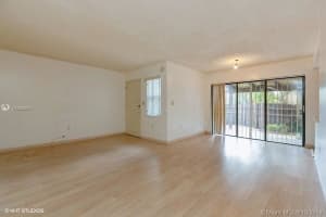 10221 Fontainebleau Blvd, Miami, FL 33172, Sold 01/11/19