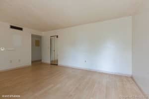 10221 Fontainebleau Blvd, Miami, FL 33172, Sold 01/11/19