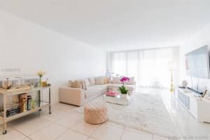 5601 Collins Ave, Miami Beach, FL 33140, Sold 12/21/18