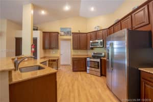9821 N Abiaca Cir, Davie, FL 33328, Sold 12/05/18