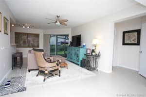 9201 NW 9th Ct, Plantation, FL 33324, Sold 01/25/19