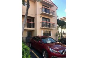 5530 W 26th Ct, Hialeah, FL 33016, Sold 03/12/19