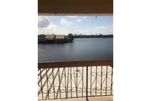 5530 W 26th Ct, Hialeah, FL 33016, Sold 03/12/19