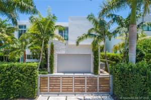 120 N Hibiscus Dr, Miami Beach, FL 33139, Sold 03/22/21