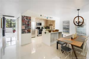 20200 W Country Club Dr, Aventura, FL 33180, Sold 12/20/18