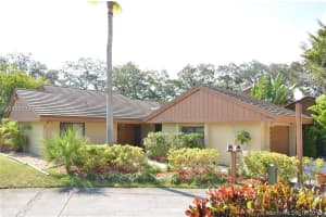 19915 NE 10th Pl, Miami, FL 33179, Sold 11/26/18