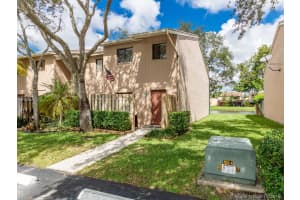 5180 S University Dr, Davie, FL 33328, Sold 04/10/19