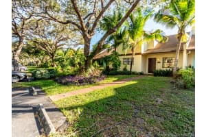 171 NE 6th Ct, Dania Beach, FL 33004, Sold 01/23/19