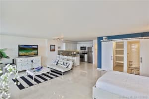 345 Ocean Dr, Miami Beach, FL 33139, Sold 07/24/19