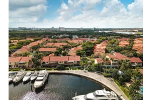 21145 Helmsman Dr APT N11, Aventura, FL 33180, Sold 04/16/19
