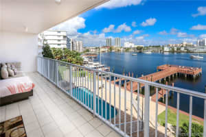 400 Golden Isles Dr, Hallandale Beach, FL 33009, Sold 12/06/18