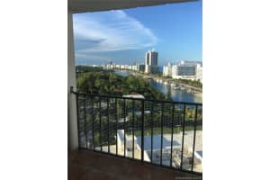 4101 Pine Tree Dr, Miami Beach, FL 33140, Sold 02/12/19
