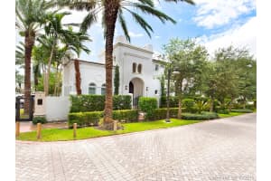 7740 Atlantic Way, Miami Beach, FL 33141, Sold 03/25/19