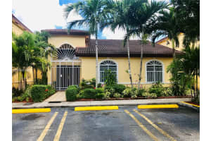 18961 NW 84th Ct, Hialeah, FL 33015, Sold 12/21/18