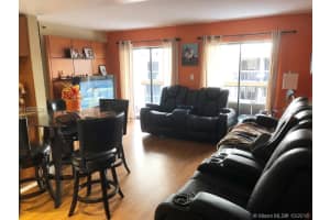 5249 NW 7th St, Miami, FL 33126, Sold 03/04/19