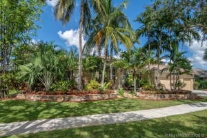 114 Dockside Cir, Weston, FL 33327, Sold 04/30/19