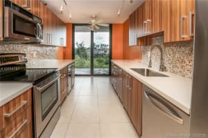 900 NE 195th St, Miami, FL 33179, Sold 01/14/19