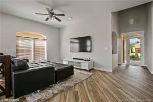 1950 NE 3rd Ct, Homestead, FL 33033, Sold 11/29/18