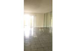 902 NE 209th St, Miami, FL 33179, Sold 12/07/18