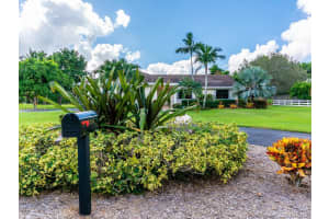 2751 SW 141st Terrace, Davie, FL 33330, Sold 01/14/19
