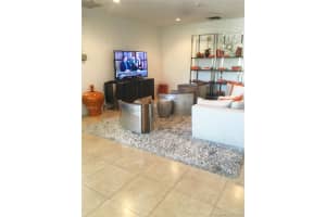 9975 NW 46th St, Doral, FL 33178, Sold 05/30/19