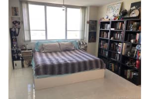 5005 Collins Ave # C5, Miami, FL 33140, Sold 06/20/19