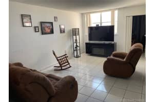 9431 SW 4th St, Miami, FL 33174, Sold 02/08/19