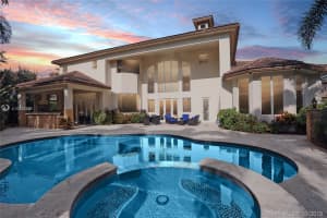 12992 Grand Oaks Dr, Davie, FL 33330, Sold 04/26/19