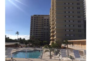 4747 Collins Ave, Miami Beach, FL 33140, Sold 01/18/19