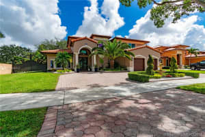 15721 NW 79th Ct, Miami Lakes, FL 33016, Sold 03/14/19