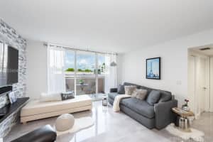 3232 SW 22nd St, Miami, FL 33145, Sold 07/25/19