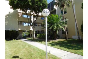 942 NE 199th St, Miami, FL 33179, Sold 12/03/18