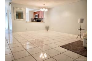 8839 Springtree Lakes Dr, Sunrise, FL 33351, Sold 11/19/18