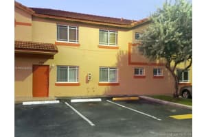 17330 NW 74th Ave, Hialeah, FL 33015, Sold 11/28/18