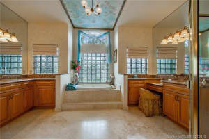 11451 Redberry Dr, Davie, FL 33330, Sold 05/07/19