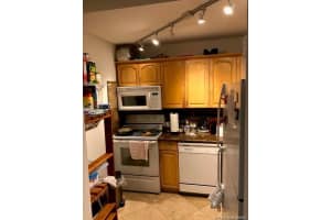 1610 Lenox Ave, Miami Beach, FL 33139, Sold 02/21/19