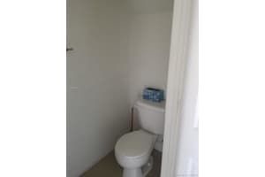 7985 NW 8th St #101a, Miami, FL 33126, Sold 04/05/19