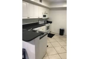 9625 NW 1st Ct, Pembroke Pines, FL 33024, Sold 11/30/18