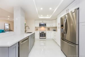170 Ocean Ln Dr, Key Biscayne, FL 33149, Sold 12/04/18
