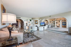 5025 Collins Ave, Miami Beach, FL 33140, Sold 01/31/19